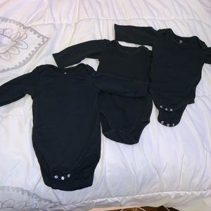3 plain black long sleeves onesies